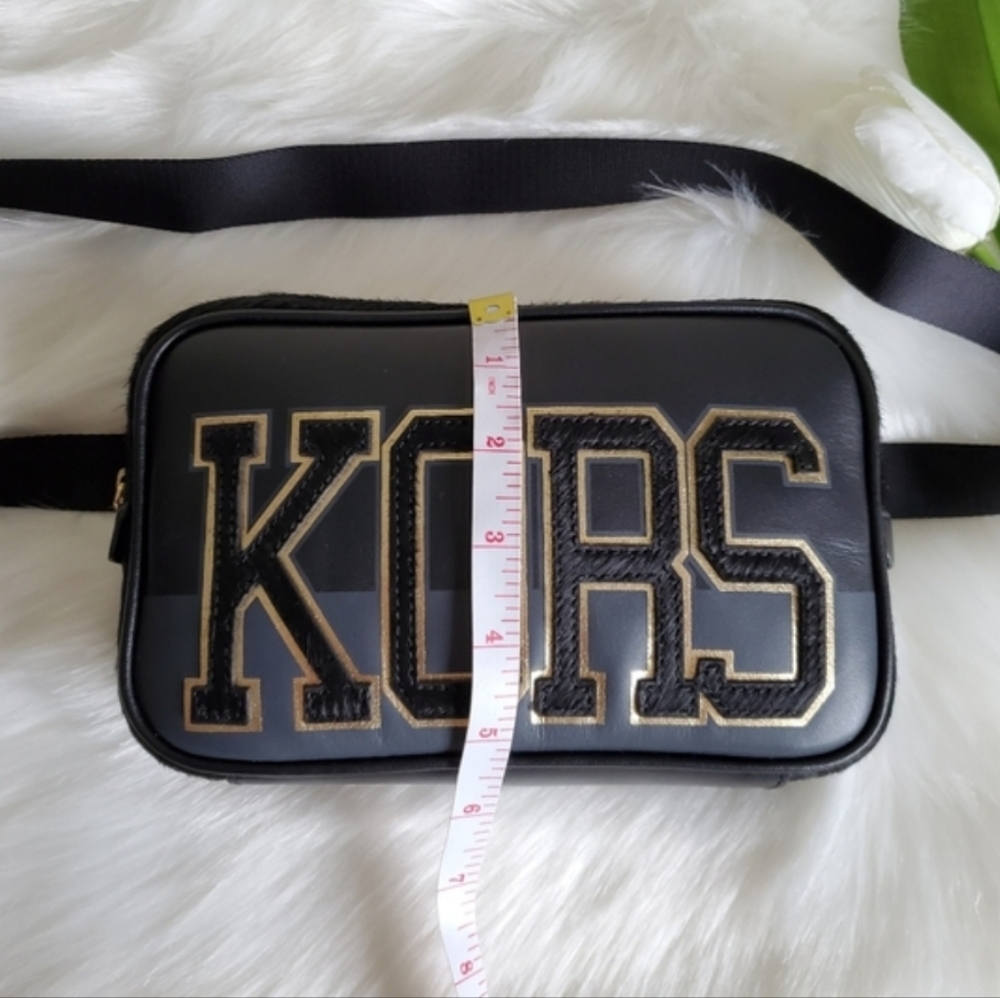 MICHAEL KORS FANNY PACK/BELT BAG - Picture 6 of 11